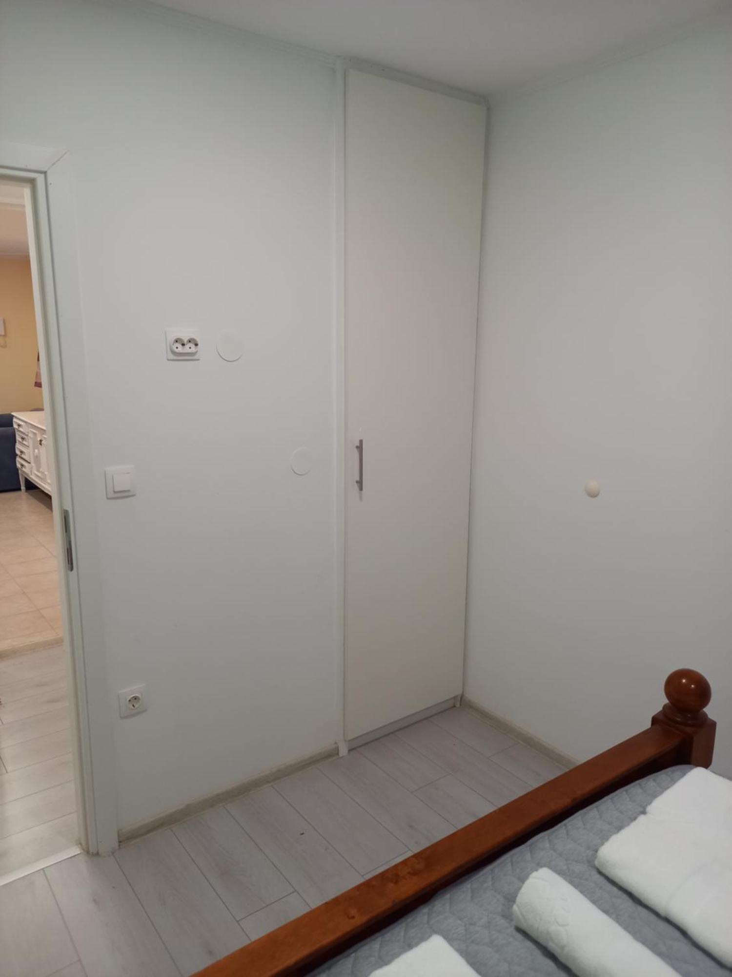 Oskar Amphitheater Apartments And Rooms With Free Parking Pula Room photo